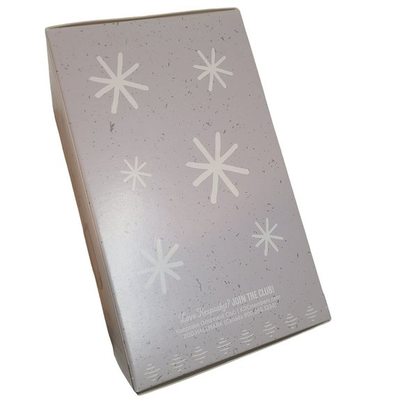 Hallmark Keepsake Christmas Ornament 2017 We Still Do Holiday Christmas NWT - Picture 10 of 11